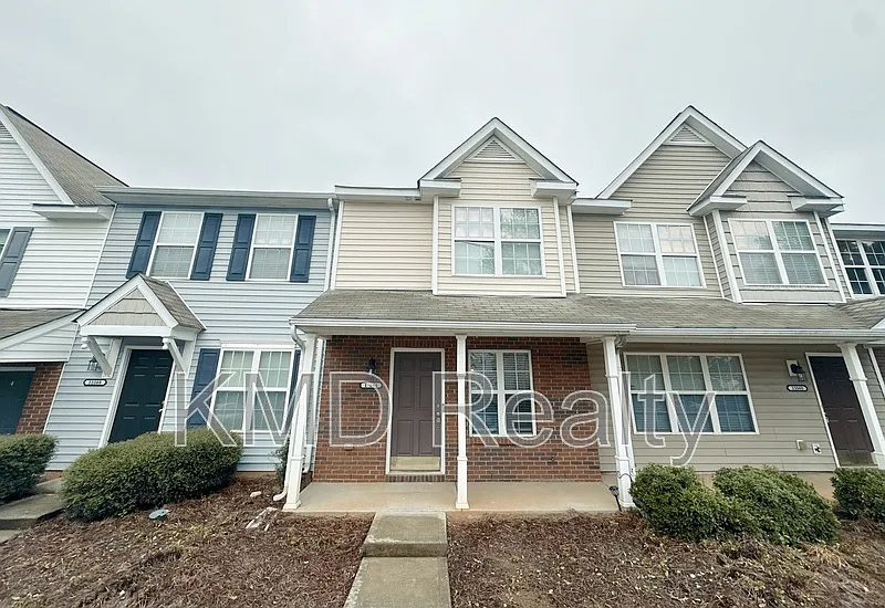 2 bed, 2.5 bath, 1094 sqft, $1,550 — Photo 1