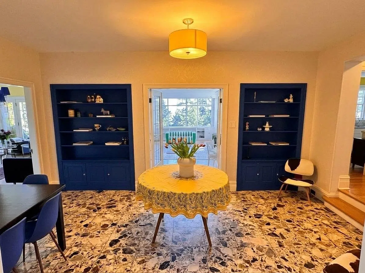 4 bed, 4000 sqft, $13,000 — Photo 2