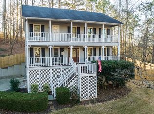 106 Caracas Dr, Woodstock, GA 30188