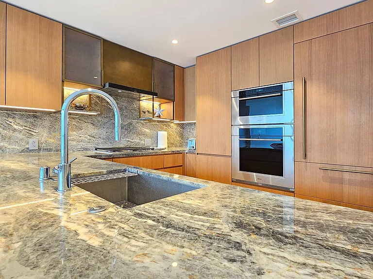 1100 Ala Moana Blvd #1809 — Photo 5