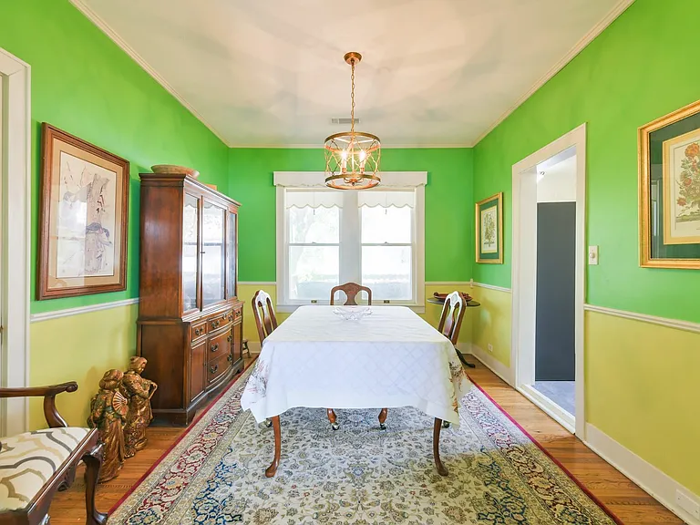 802 S Day St — Photo 17