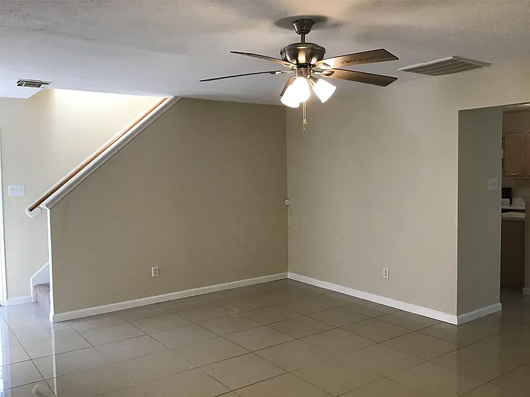 11802 Sunny Stream Dr — Photo 6