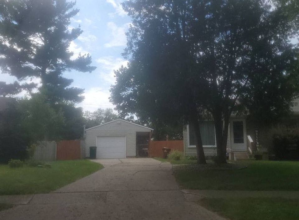 2nd image of 5416 Saint Marys Ct