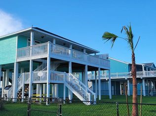 830 S Tinkle Ln, Crystal Beach, TX 77650