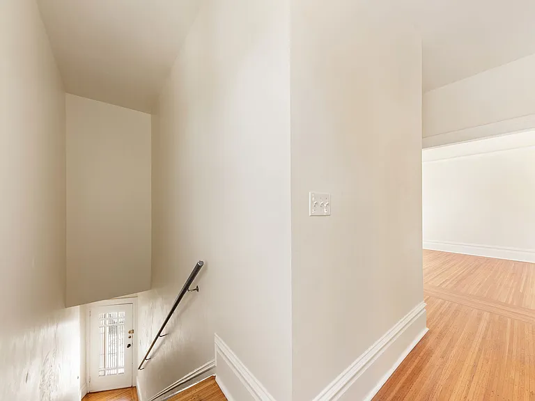 227 Chenery St — Photo 20
