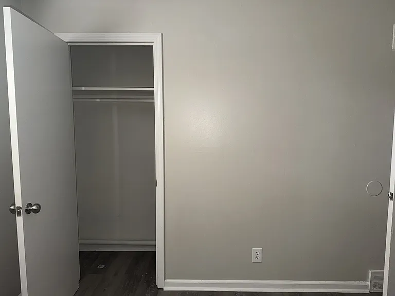 3329 Denver St — Photo 9