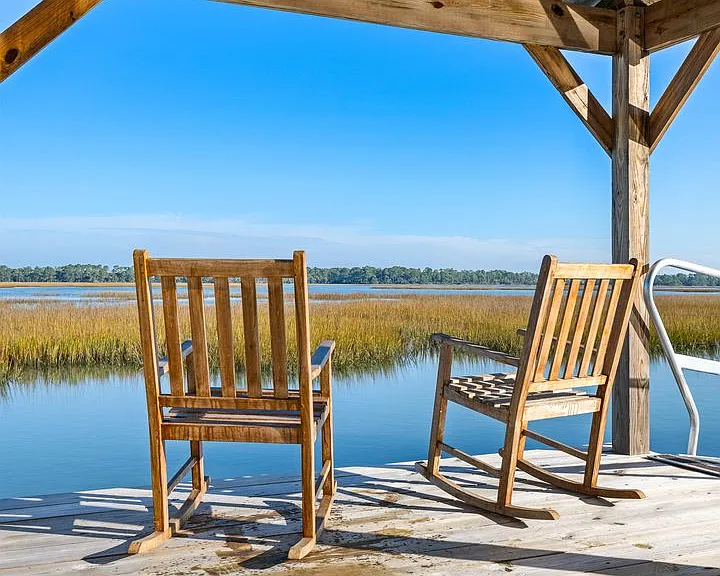 1532 Oak Island Dr — Photo 64