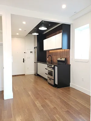 Rented by Signature Property Realty | media 46