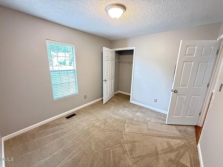 610 E Jones Ave — Photo 15