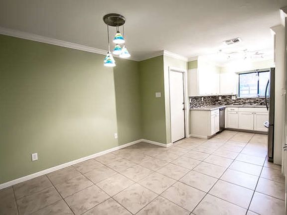 4th image of 8250 Shiloh Dr