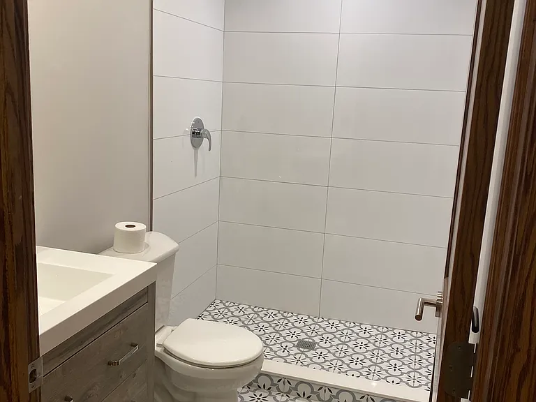 8523 N Oleander Ave — Photo 18