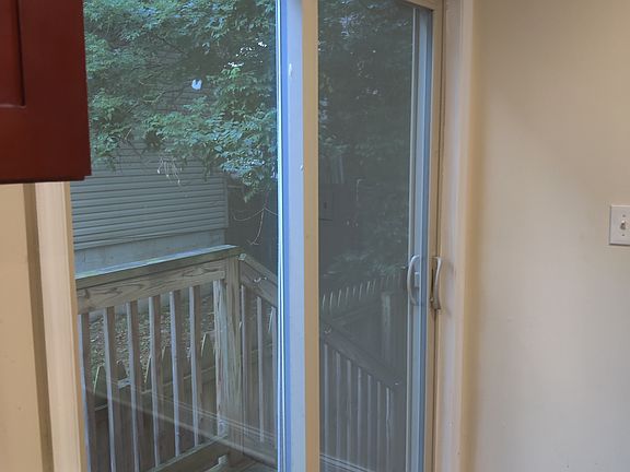 3rd image of 1413 N 17th St #1R