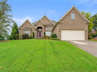 3729 Apple Orchard Cv, High Point, NC 27265