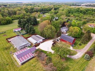 3650 Hogback Rd, Fowlerville, MI 48836