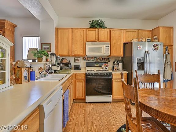 4th image of 1824 High Mesa Dr