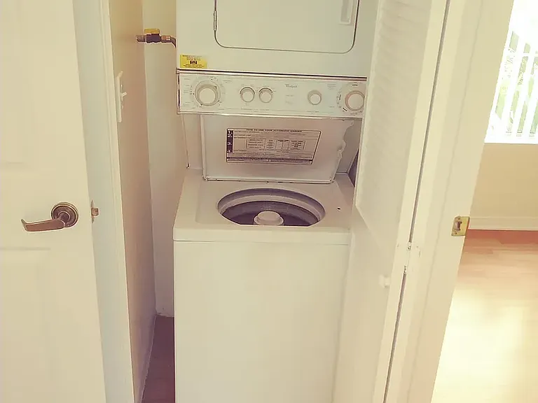 4343 Ventura Canyon Ave #101 — Photo 11