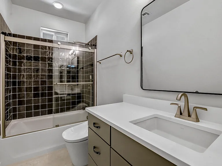 2567 W Pikes Peak Dr — Photo 11