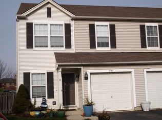 252 Charleston Ave, Romeoville, IL 60446