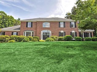 25 Country Rd, Holliston, MA 01746