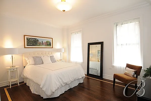 Sold by Bellmarc Realty | media 16