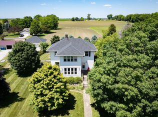 301 W Cooper St, Colfax, IL