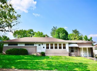 929 S 2nd St, Festus, MO 63028