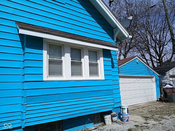 2nd image of 3035 Graceland Ave