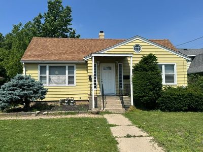 2905-2907 Hanson St, Rockford, IL, 61109