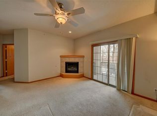 3028 Center Point Rd NE APT 203, Cedar Rapids, IA 52402