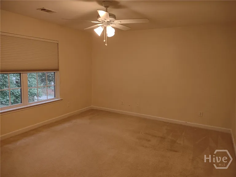 72 Patriot Dr — Photo 19