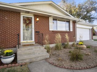 7701 W Florida Dr, Lakewood, CO 80232