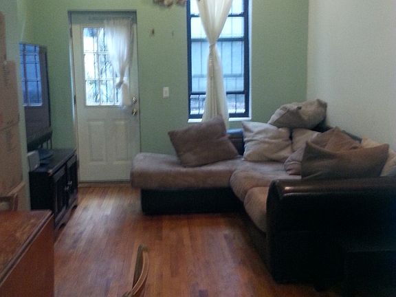 3rd image of 346 E 81st St APT 1B