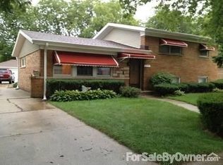 9235 Marmora Ave, Morton Grove, IL 60053