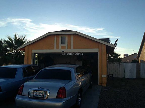 4th image of 701 Reagan Dr