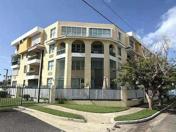 3 Ocean Dr CONDOMINIO BRISAS DE SOLIMAR #3320, LUQUILLO, PR 00773
