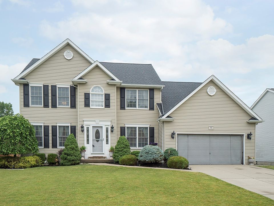 1st image of 43 Ashley Dr