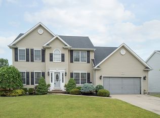 43 Ashley Dr, Buffalo, NY 14224