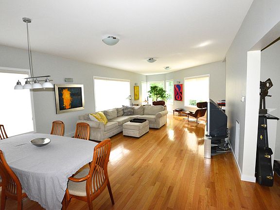 Living Room from Kitchen (2)