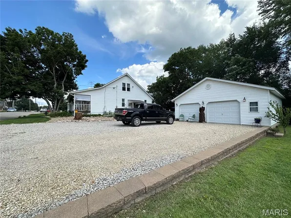 504 N 2nd St, Owensville, MO 65066