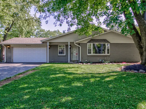 8005 Wallingwood Dr, Indianapolis, IN 46256