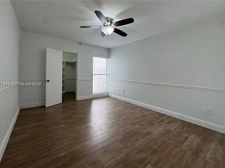 7420 Big Cypress Dr #Townhouse 7420 — Photo 9