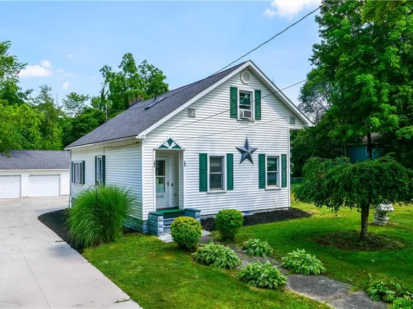 10606 South St, Garrettsville, OH 44231