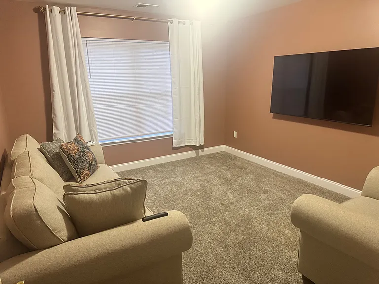 1084 Plantation Trl — Photo 15