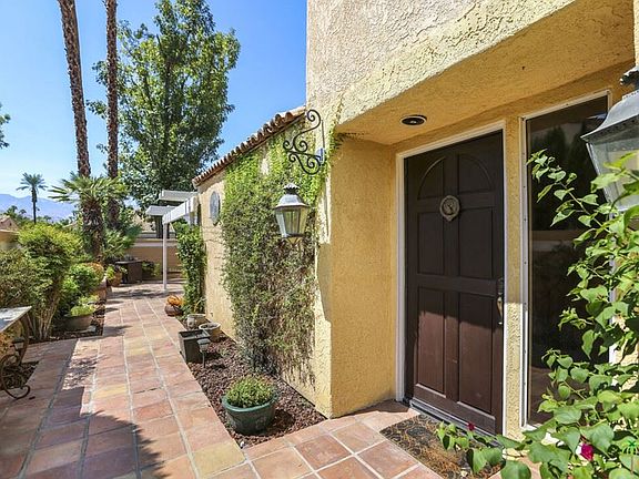 4th image of 36048 Avenida De Las Montanas