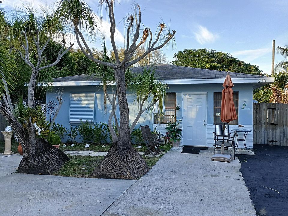 1st image of 239 Gulfstream Blvd. ( Se 36 Ave.) Boulevard