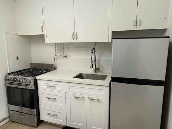 234 Ohua Ave APT 107, Honolulu, HI 96815