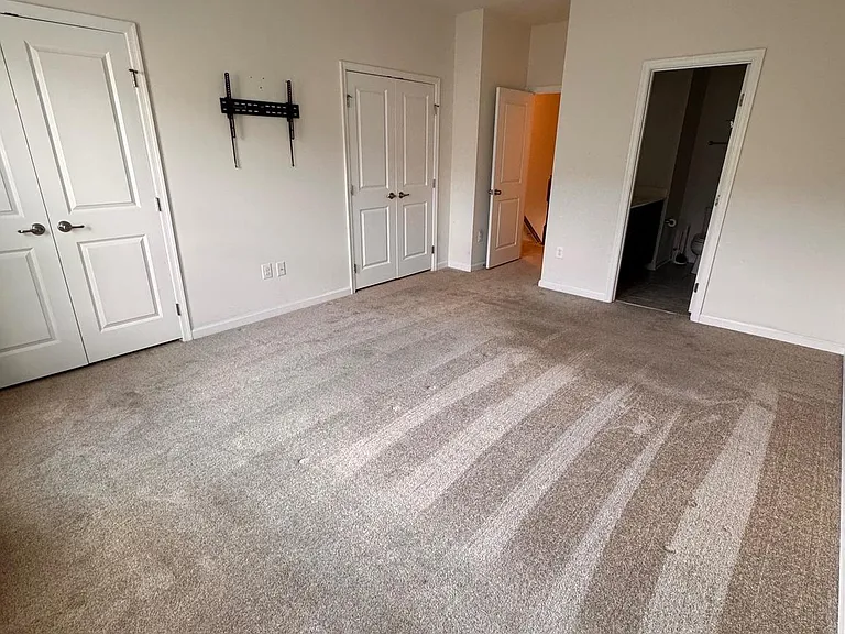 624 Ravenwood Dr — Photo 11