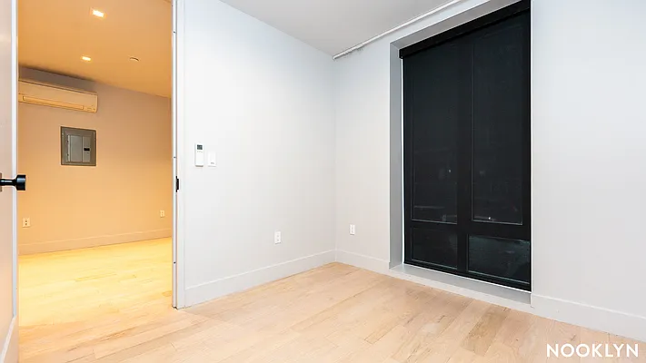 Rented by Nooklyn NYC LLC | media 10
