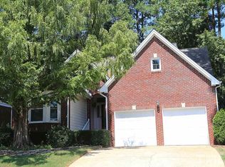 10100 Goodview Ct, Raleigh, NC 27613