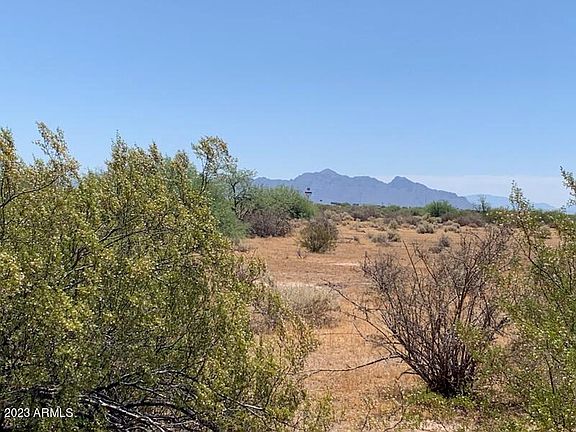 3rd image of 3055 N SUPAI Drive #21